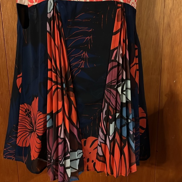 Desigual Sleeveless Blouse size Medium - Picture 5 of 12